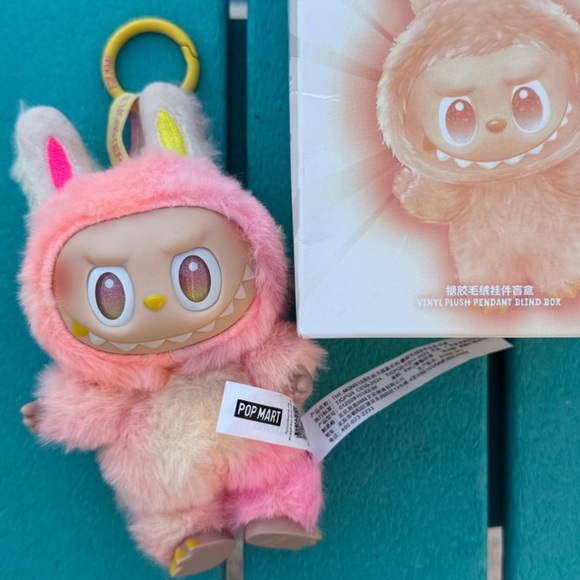 POP MART Labubu Key Ring Monster “Loyalty” NWT